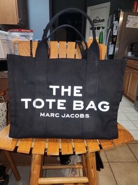 Marc Jacobs The Tote Bag - Black